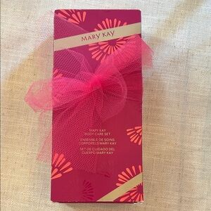 Mary Kay Body Care Set